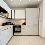 Modern 2br With Spinola Views Near Paceville