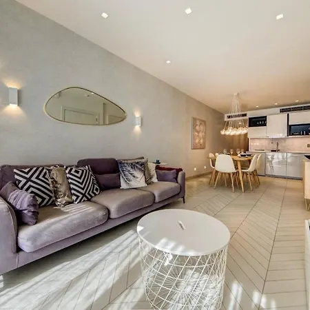 Modern 2br With Spinola Views Near Paceville San Giuliano