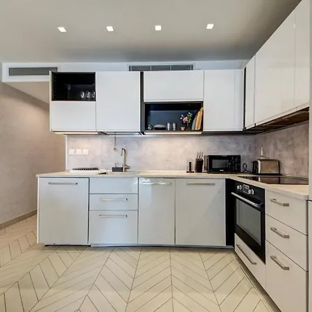 Modern 2br With Spinola Views Near Paceville Daire *